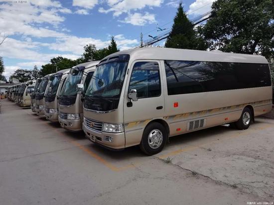 19款丰田考斯特天津港店内实拍 惊喜价