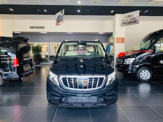 奔驰V260订制迈巴赫版舒适享受尊贵独有