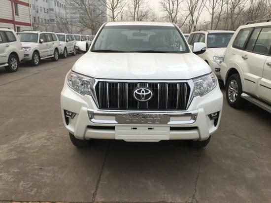 更多优惠19款丰田霸道2700店内大降价