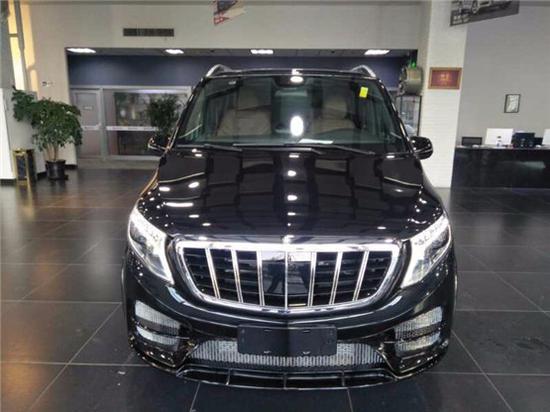 20款奔驰V260L改装迈巴赫VS680七座