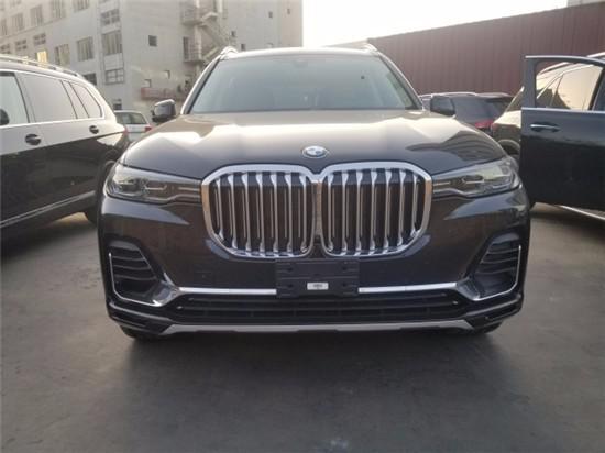 19款天津平行宝马X7大量库存底价出售