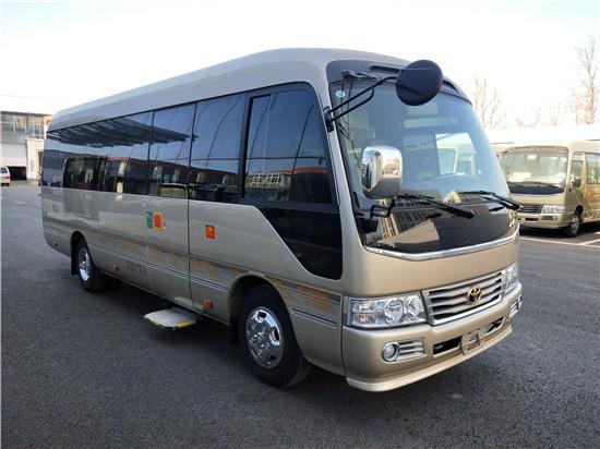 丰田考斯特12座报价 旗舰版4.0豪华车