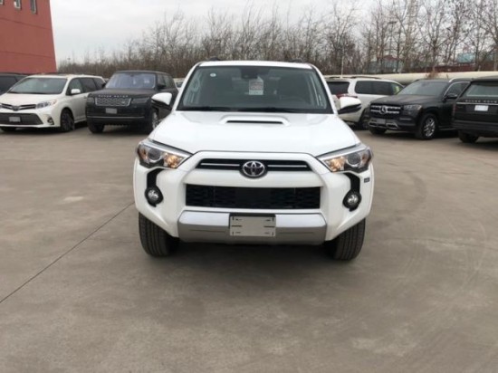 2019款丰田超霸4.0价格超低性能霸气