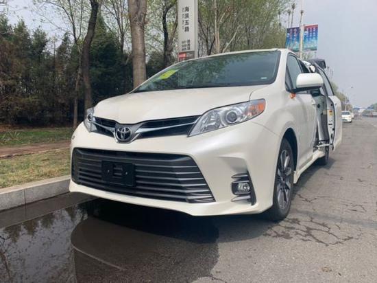 20款丰田塞纳商务车3.5排量 优惠促销中
