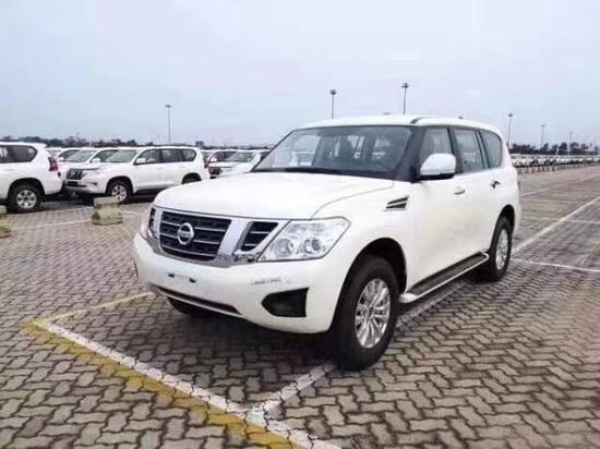 19款日产途乐现车配置行情顶级真皮座椅