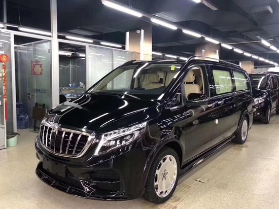 奔驰V250改装VS680版 进口品质生活体验