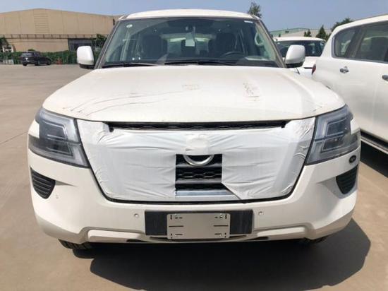 20款中东版日产途乐4.0XE配置性能悍将