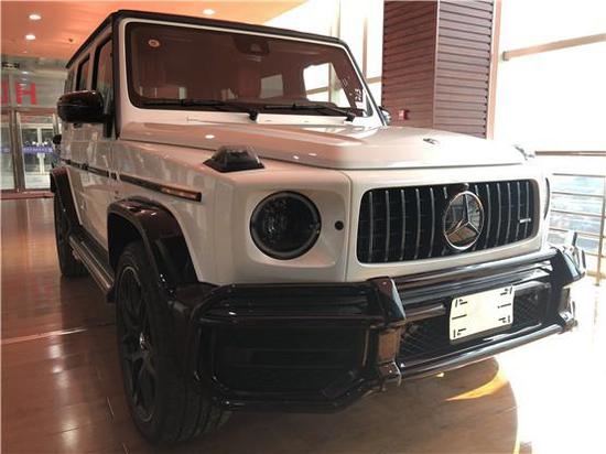 2020款奔驰G63 顶配熊猫版港里稀缺车型
