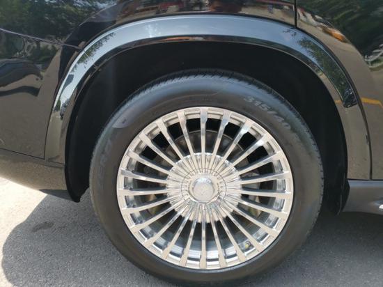 2020款奔驰GLS450SUV价格迈巴赫套件现车