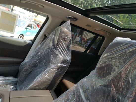 2020款奔驰GLS450SUV价格迈巴赫套件现车