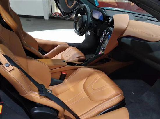 迈凯轮720S洪水猛兽2.9秒 跑百速度飙升