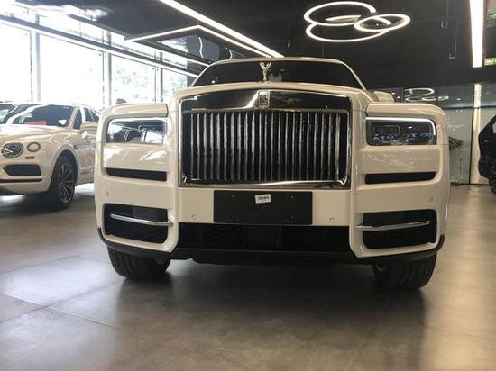 2020款劳斯莱斯库里南 港口八月优惠促销