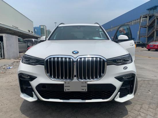 19款宝马X7全景天窗顶配现车价格有优惠