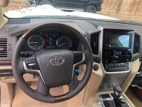 丰田兰德酷路泽4000中东SUV劲爆礼遇来袭