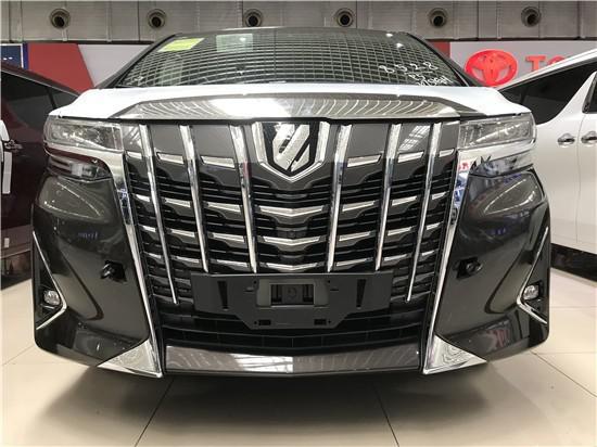 20款丰田埃尔法豪华的内饰大型商务座驾