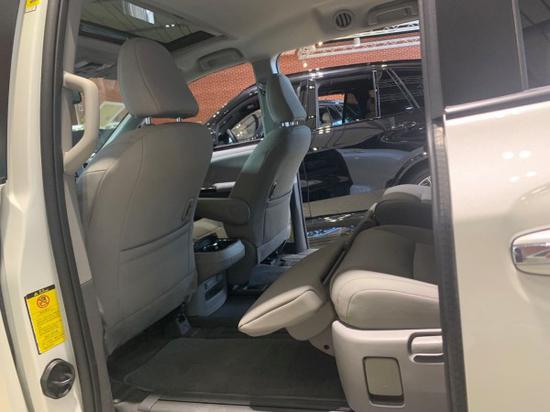 2020款丰田塞纳两驱XLE特惠2021款预售