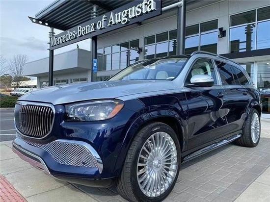 全新奔驰迈巴赫GLS600 贵气逼人的姿态