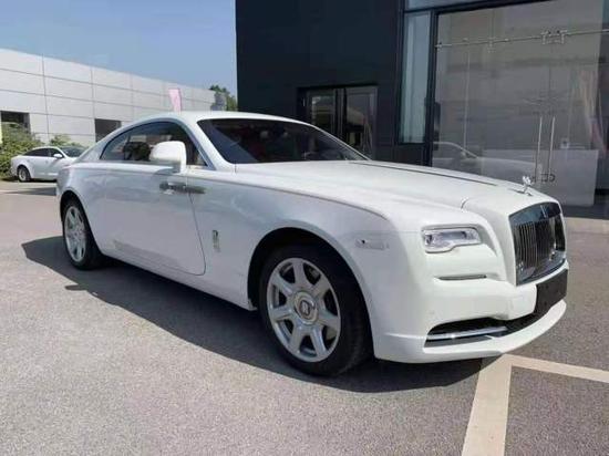 劳斯莱斯魅影现车最低价格 全国可分期