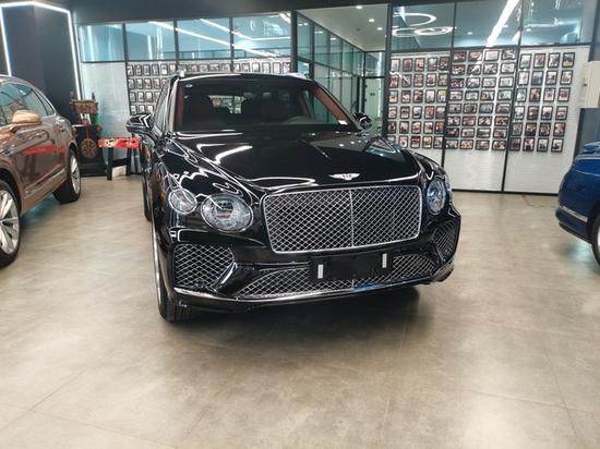 21款宾利添越现车全新升级 含税价优