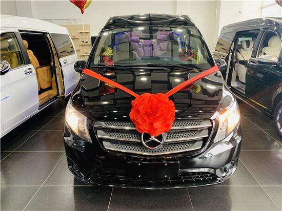 2020款奔驰威霆改装商务特价喜迎圣诞惠