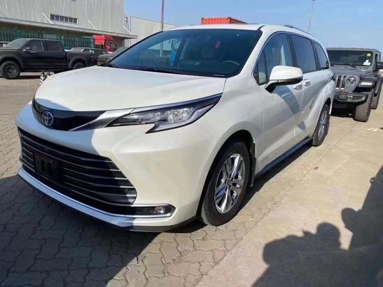 2021款丰田塞纳集大气于一身天津特卖