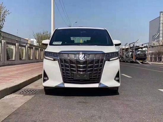 中规版丰田埃尔法2.5L油电国六全国落户