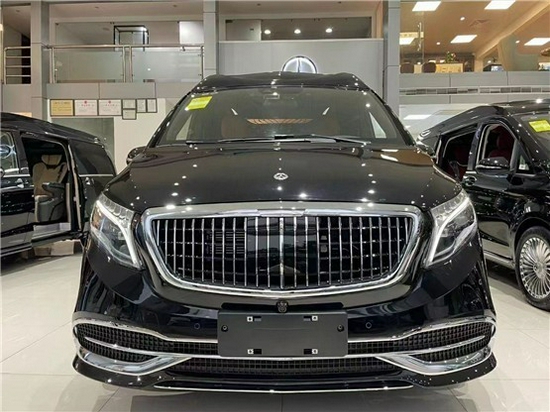 奔驰V260L改装高顶七座现车价格促销售