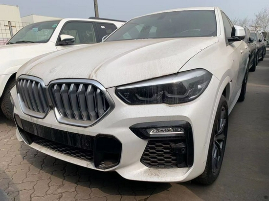 2021款宝马X6直降5万起 假日购车欢乐多
