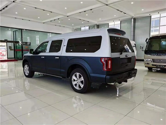 福特勇猛者高顶平顶现车促销国内总代理