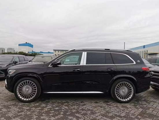 迈巴赫gls600礼尚版,迈巴赫GLS600双拼色 奔驰迈巴赫gls600国六钜惠在售 优势明显