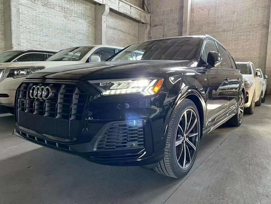 21款奥迪Q7国六3.0T六十几万提真实有效