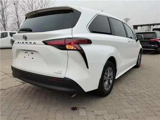 21款丰田塞纳2.5L国六商务车天津直降价