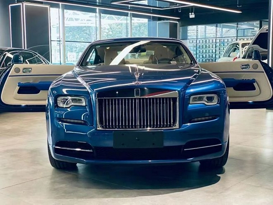 21款劳斯莱斯魅影价格 年轻人首选座驾