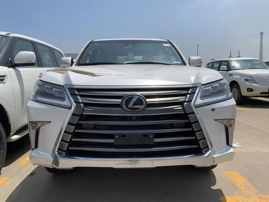 2021款雷克萨斯LX570 展位现车报价行情