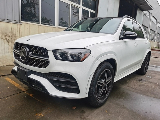2021款奔驰GLS580国六白色现车促销价格
