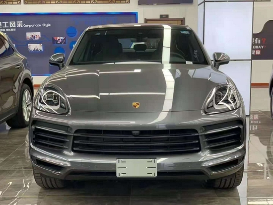 20款保时捷卡宴3.0T展厅现车90万起售