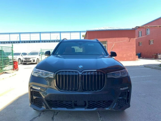 21款宝马X7天津港配置行情大幅优惠秒杀