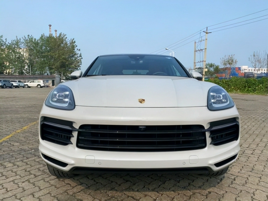 21款保时捷卡宴白红现车优惠全国可按揭