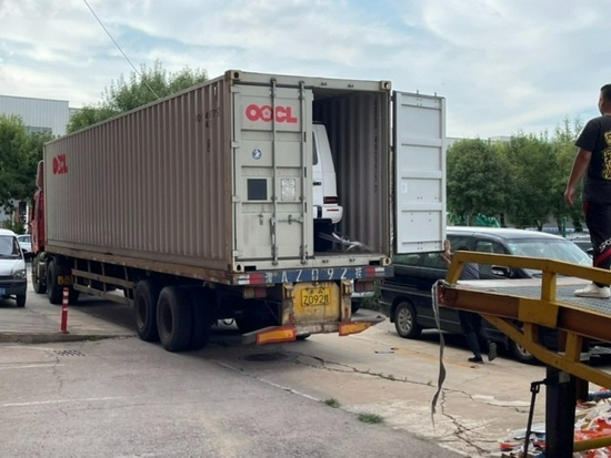 21款美版奔驰G550暗夜版刚刚拆箱 价优