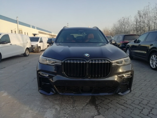 2021款宝马X7运动国六报价 年末特惠来袭