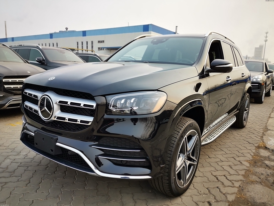 21款奔驰GLS450现车110万天津港配置行情