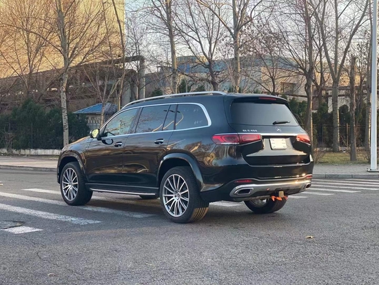 六座奔驰gls新款450,奔驰gls七座suv车型 2021款奔驰gls450国六现车105万起福利多