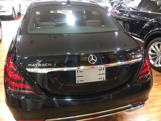 迈巴赫s560价格及图片,迈巴赫s560内饰图片 奔驰迈巴赫s560港口现车特价298万促销