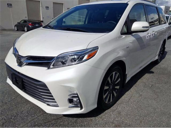 2020款丰田塞纳港口直供特价 现车优惠