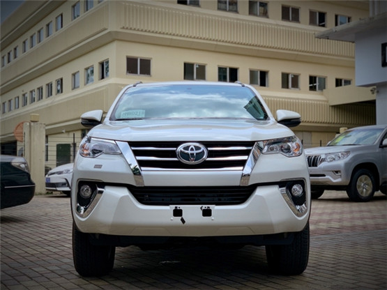 19款丰田穿越者2700小霸道最新报价分期