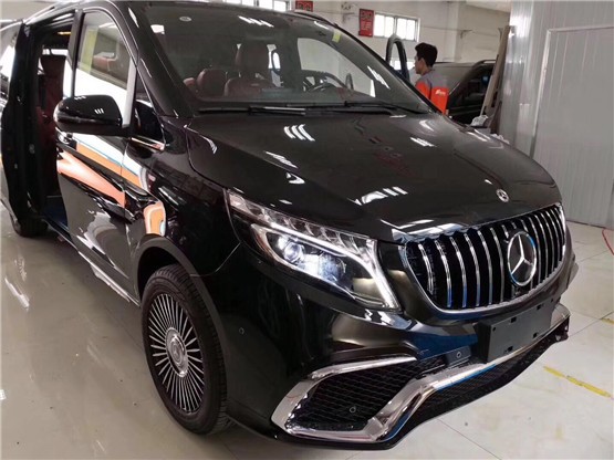 奔驰威霆改装运动版红色内饰最新报价