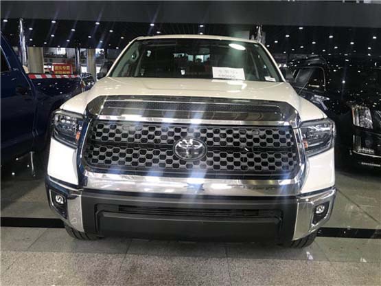 丰田坦途SR5全新现车 天津港最低价格