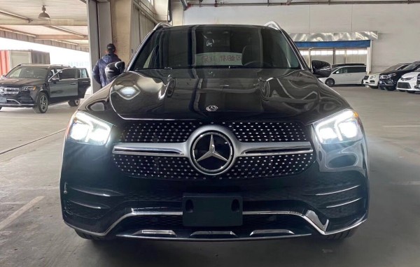 全新一代奔驰GLE450七座布局商务销售