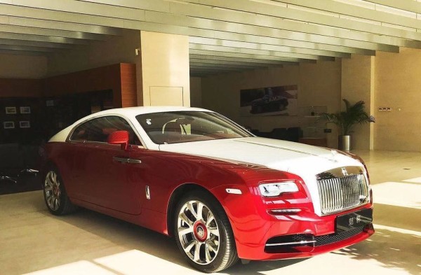 19款劳斯莱斯魅影落地价 外观内饰经典