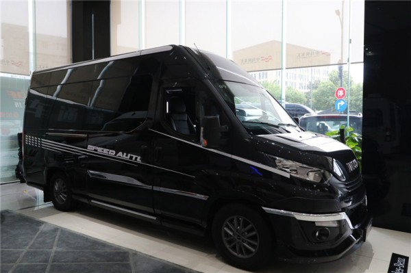 依维柯9座商务车,南京依维柯9座商务车